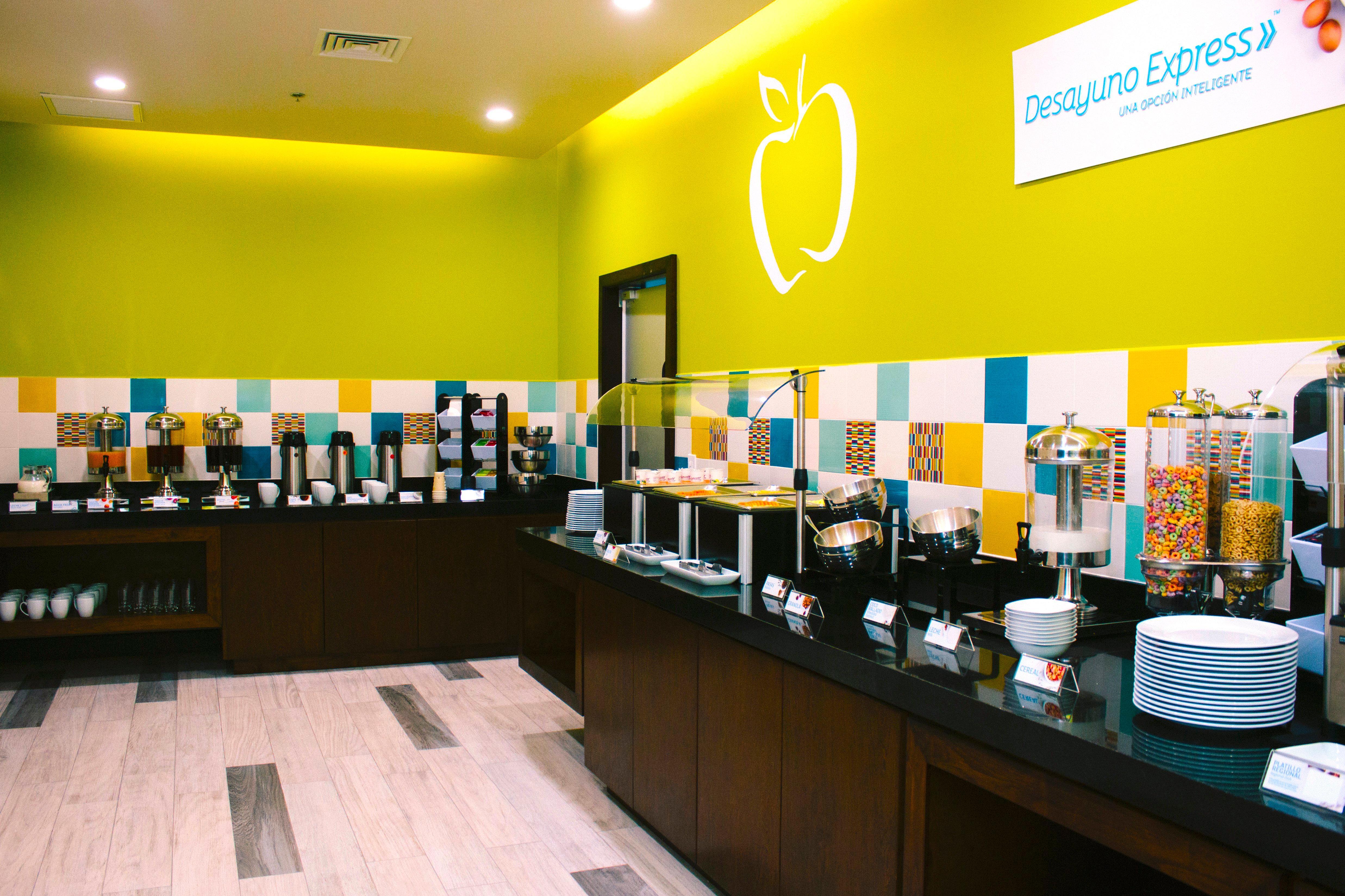 Holiday Inn Express & Suites Mexicali By Ihg Eksteriør bilde