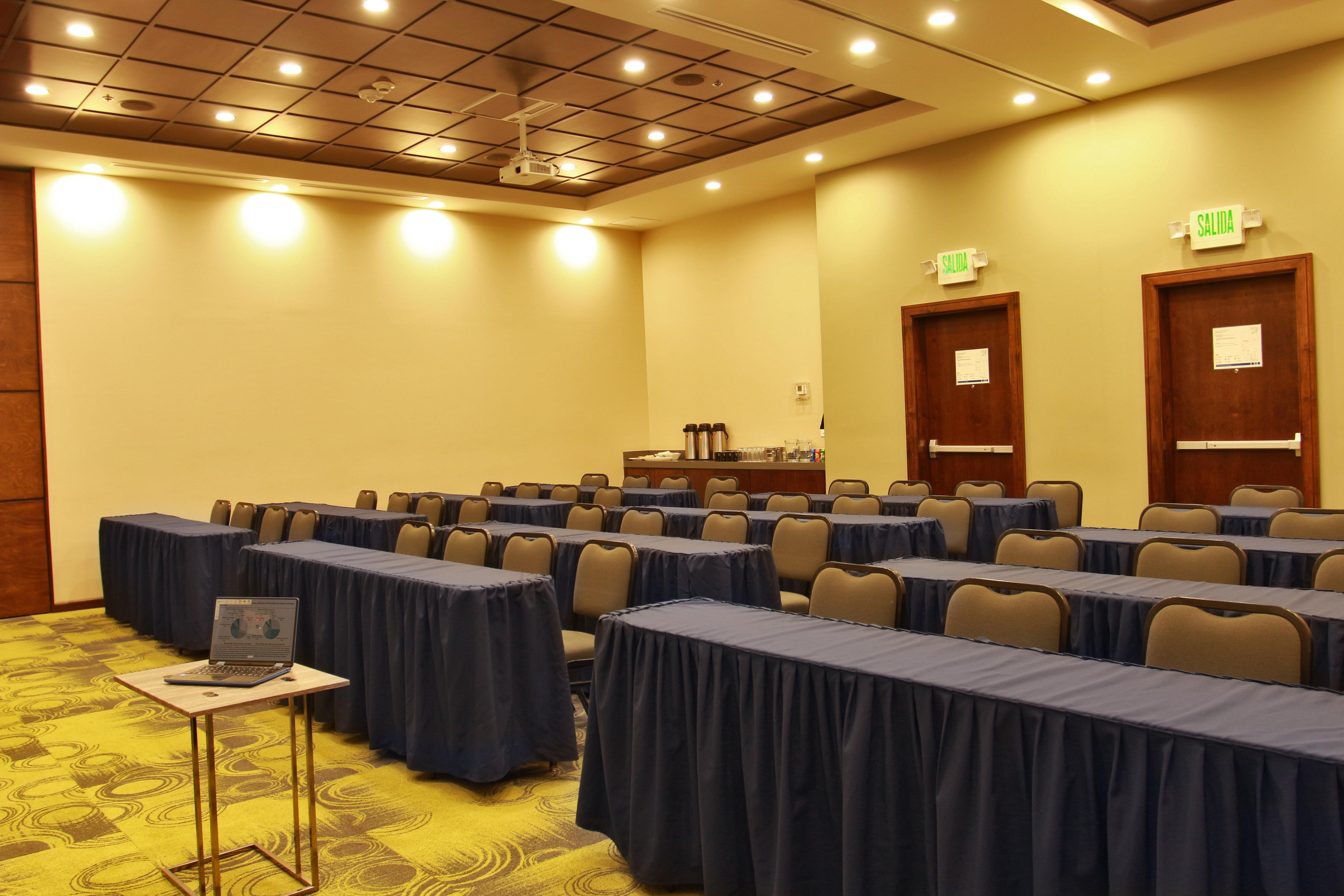 Holiday Inn Express & Suites Mexicali By Ihg Eksteriør bilde